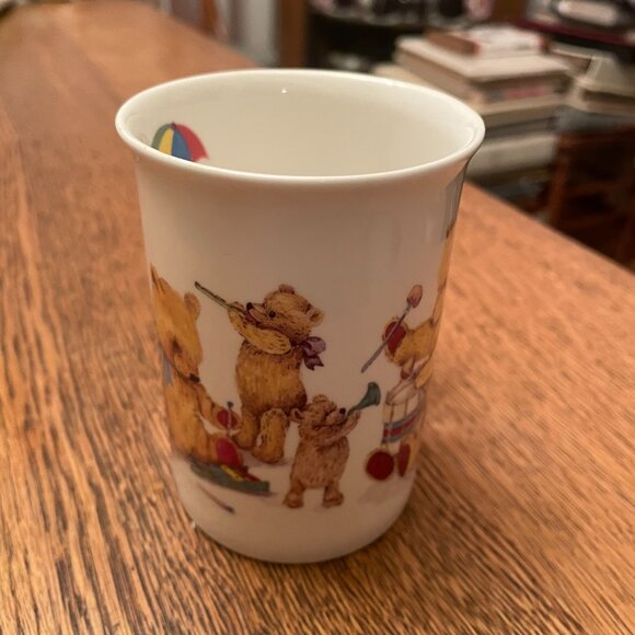 Vintage Roy Kirkham Designed Playful Teddy Bears Bone China Coffee Cup Mug - Picture 2 of 7
